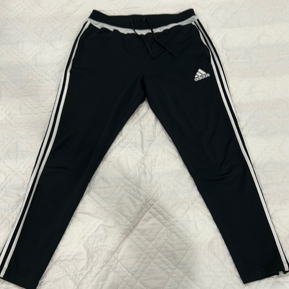 Adidas Sweatpants size L Climacool